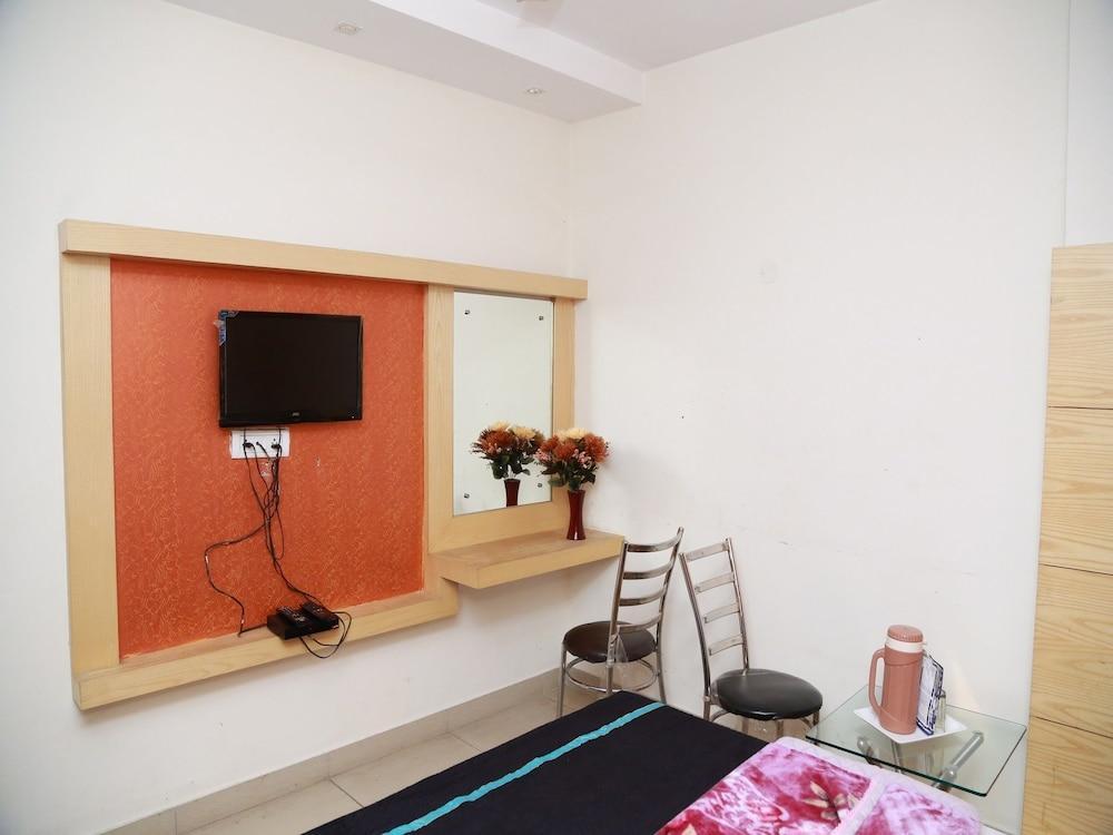 Hotel Klick International - 2 Min Walking From New Delhi Railway Station Exterior photo