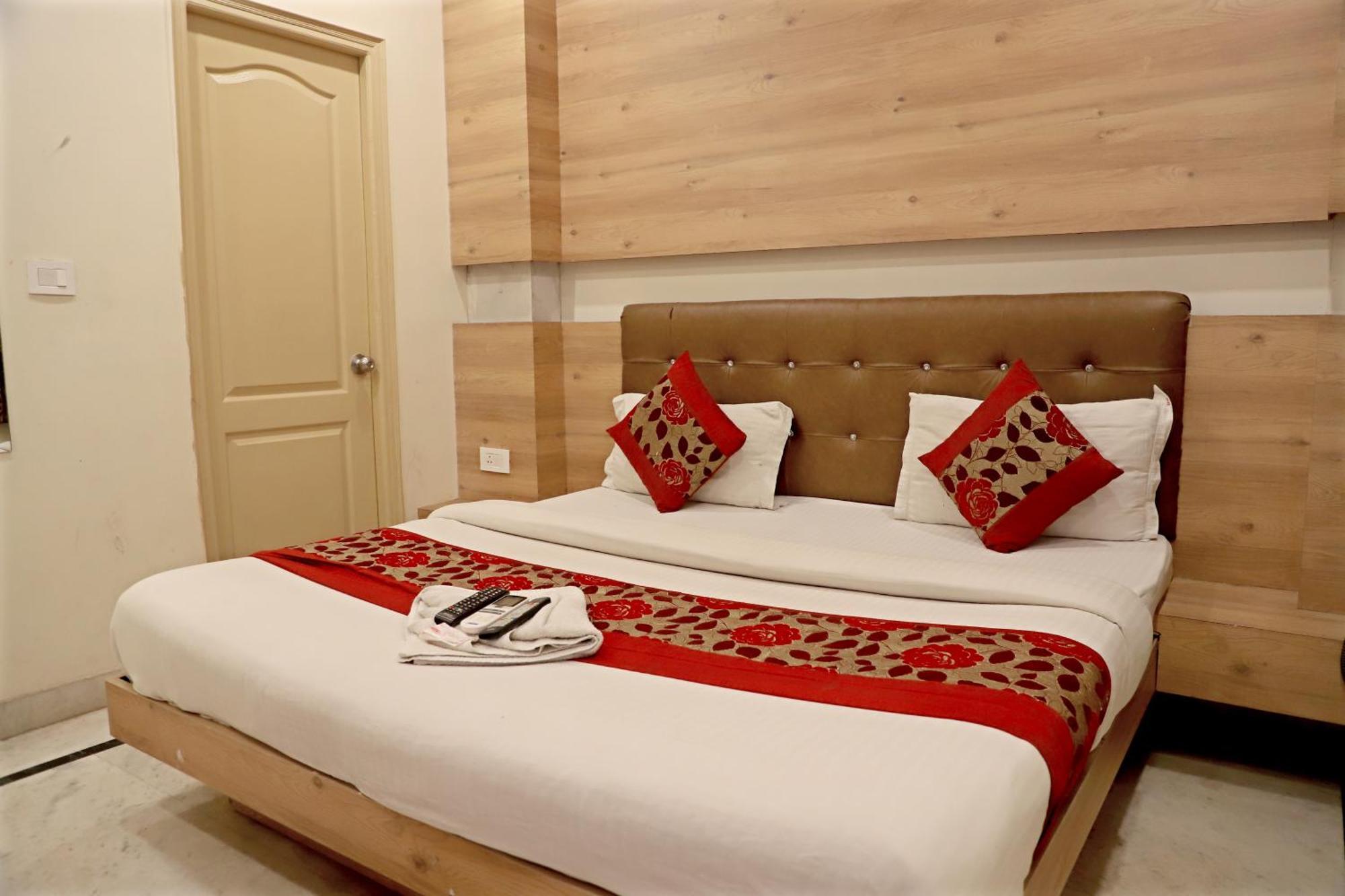 Hotel Klick International - 2 Min Walking From New Delhi Railway Station Exterior photo