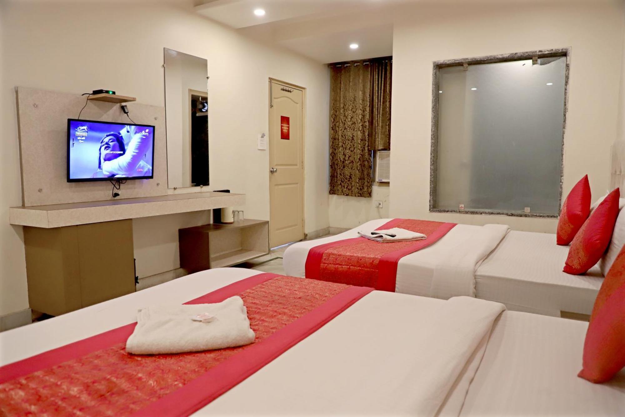 Hotel Klick International - 2 Min Walking From New Delhi Railway Station Exterior photo
