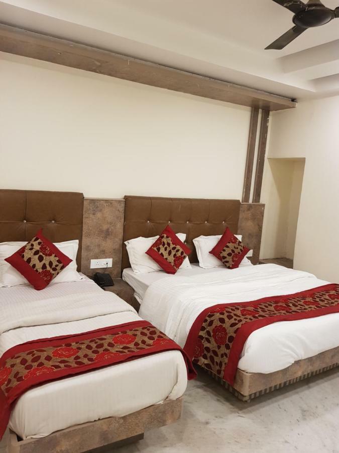 Hotel Klick International - 2 Min Walking From New Delhi Railway Station Exterior photo
